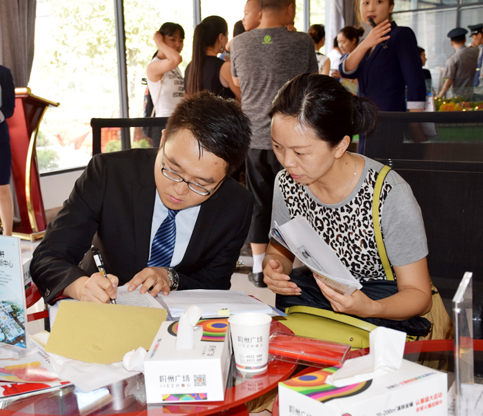 喜報(bào)！捷報(bào)！一經(jīng)推出即成隴南商業(yè)傳奇！