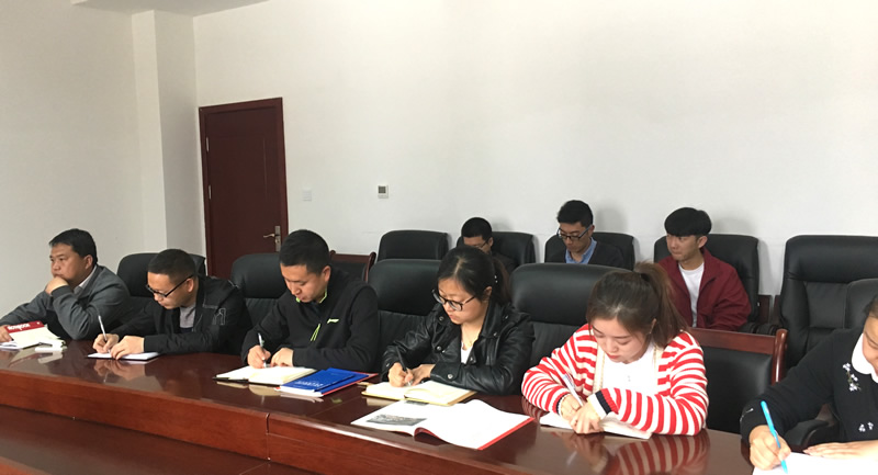 市龍江城鄉(xiāng)發(fā)展集團專題學(xué)習(xí)近期中央、省、市紀律檢查委員會議精神