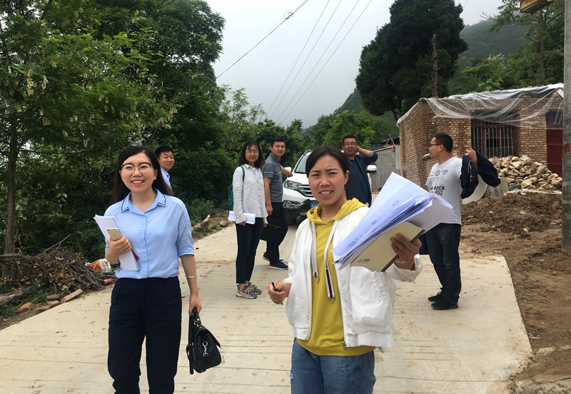 市龍江城鄉(xiāng)發(fā)展集團公司持續(xù)開展精準扶貧幫扶工作