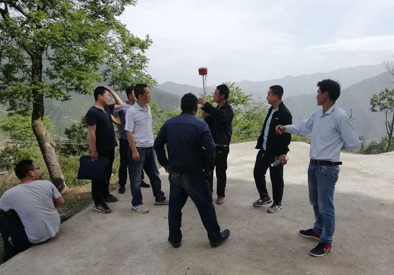 市龍江城鄉(xiāng)發(fā)展集團公司持續(xù)開展精準扶貧幫扶工作