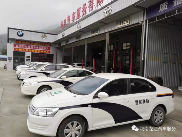 金錘鈑金，銀槍噴漆！龍江汽修值得信賴！